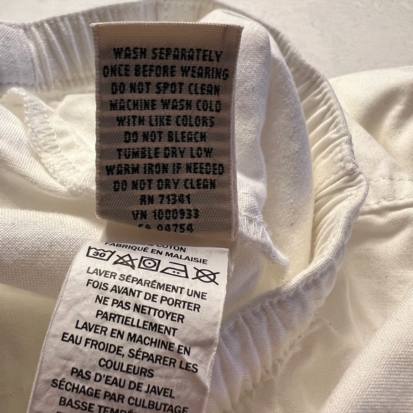 L.L. Bean Women's White Shorts - Picture 5 of 7